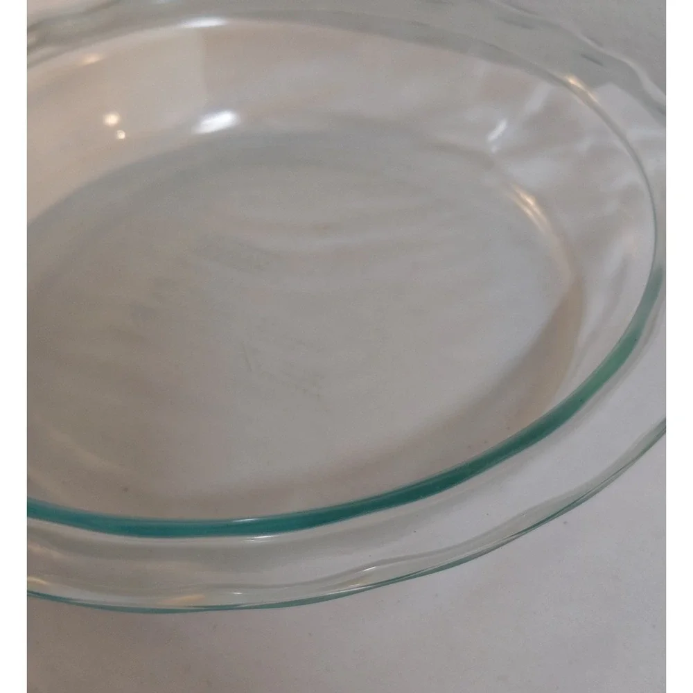 Pyrex Basics 209 Clear Glass 9.5